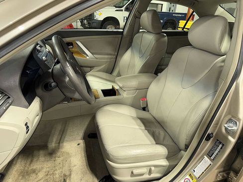 Used 2007 Toyota Camry XLE image 15