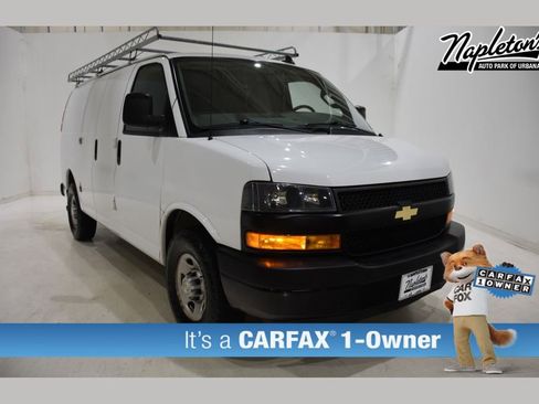 Used 2020 Chevrolet Express 3500 w/ Driver Convenience Package image 1