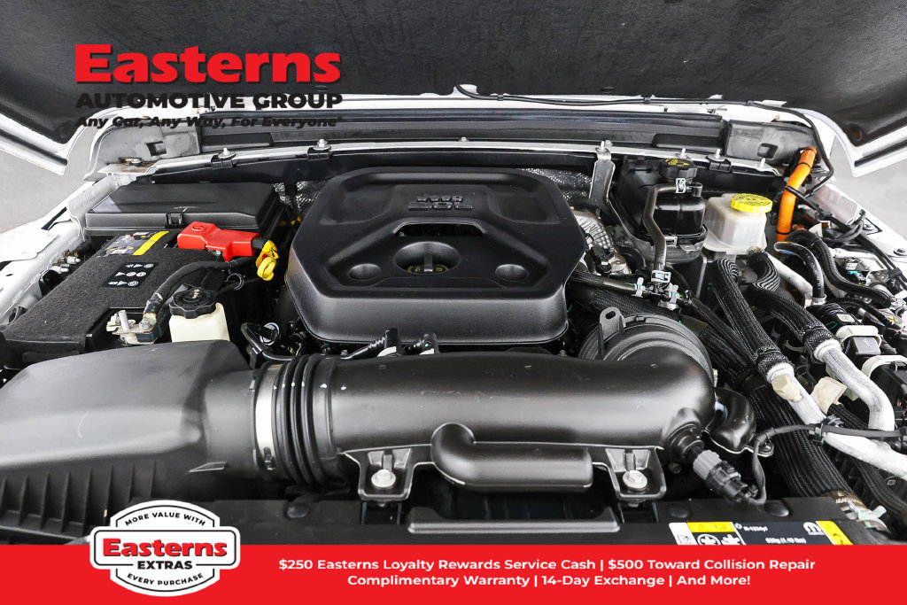 Used 2024 Jeep Wrangler Unlimited AWD/4WD image 8