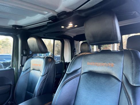 Used 2022 Jeep Gladiator Mojave w/ LED Lighting Group image 13