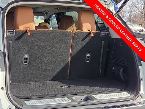 Used 2023 INFINITI QX60 Sensory w/ Vision Package image 9