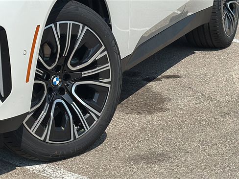 New 2026 BMW X3 xDrive30 w/ Premium Package image 3