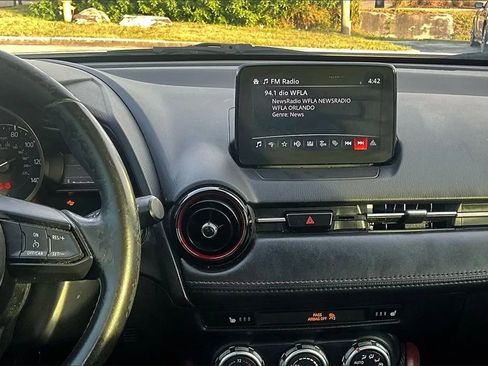 Used 2018 MAZDA CX-3 Touring image 4