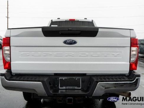 Used 2022 Ford F250 XL w/ Power Equipment Group image 7