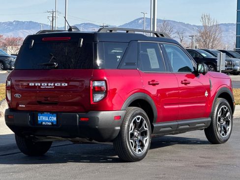 Certified 2025 Ford Bronco Sport Outer Banks w/ Outer Banks Tech Package+ image 2
