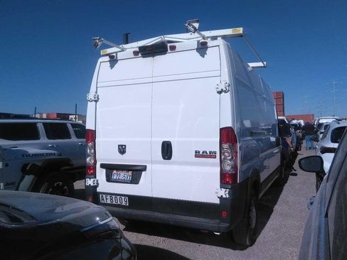 Used 2019 RAM ProMaster 2500 FWD image 4