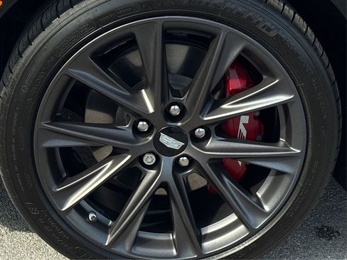 Used 2020 Cadillac CT5 V w/ Premium Package image 13