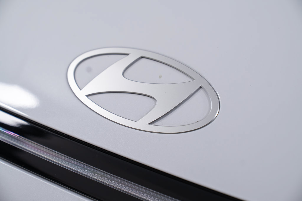 New 2026 Hyundai Sonata SEL FWD image 18