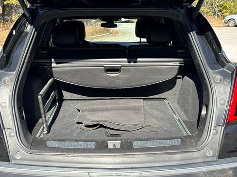 Used 2023 Cadillac XT5 Premium Luxury image 18