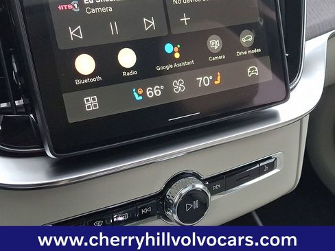 New 2026 Volvo XC90 B5 Ultra w/ Protection Package Premier image 13