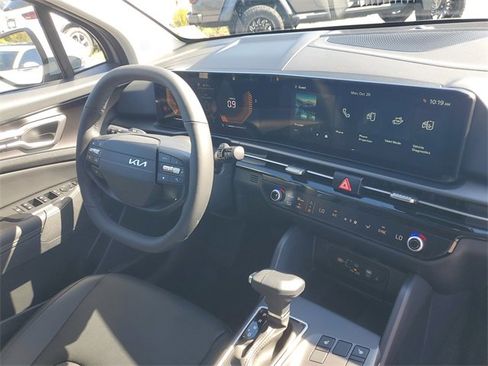 New 2026 Kia Sportage EX w/ EX Panorama Roof Package image 8