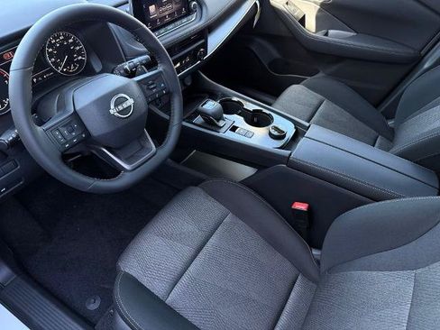 New 2026 Nissan Rogue SV AWD/4WD image 16