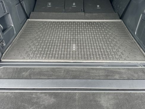 New 2026 Lincoln Navigator L Black Label AWD/4WD image 15