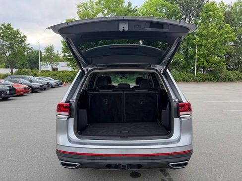 Used 2025 Volkswagen Atlas SE FWD image 36