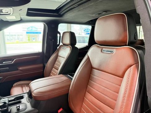 Used 2023 GMC Sierra 1500 Denali Ultimate image 17