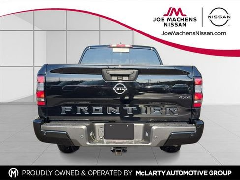 New 2026 Nissan Frontier SV w/ SV Convenience Package AWD/4WD image 5