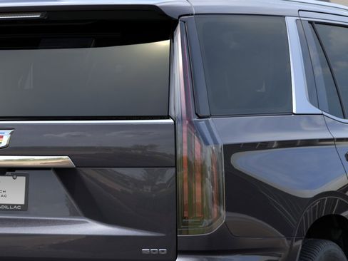New 2026 Cadillac Escalade Luxury w/ LPO, Floor Liner Package AWD/4WD image 11