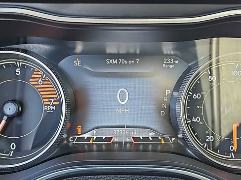 Used 2019 Jeep Cherokee High Altitude image 21