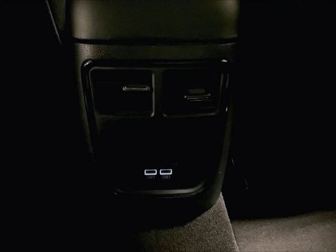 Used 2021 Dodge Charger SXT w/ Blacktop Package image 34