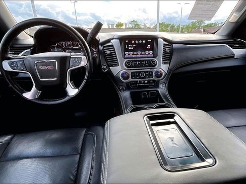 Used 2016 GMC Yukon SLT AWD/4WD image 14