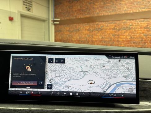 Certified 2025 BMW 760i xDrive image 18