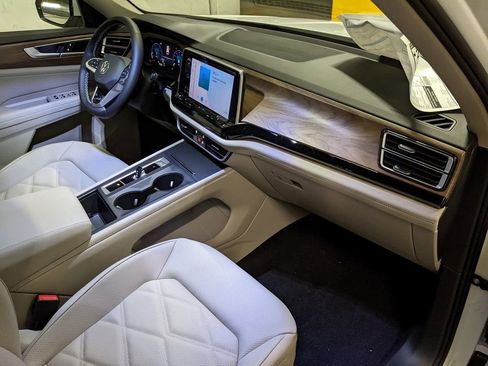 New 2026 Volkswagen Atlas SE image 20