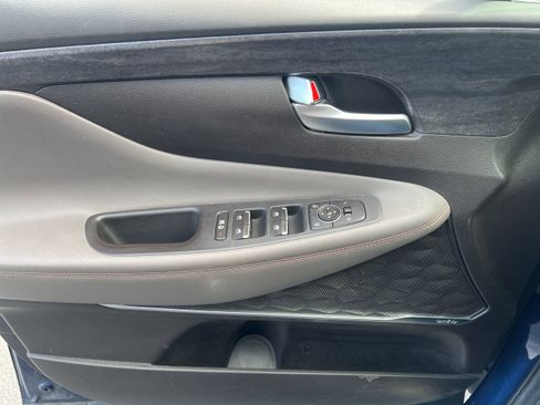 Used 2019 Hyundai Santa Fe Limited AWD/4WD image 18