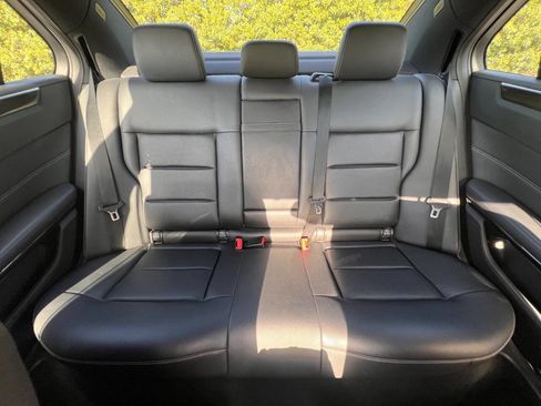 Used 2015 Mercedes-Benz E 350 Sedan image 28