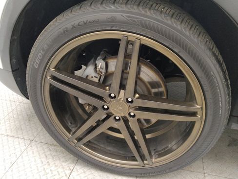 Used 2014 Ford Explorer Sport w/ Equipment Group 401A AWD/4WD image 31