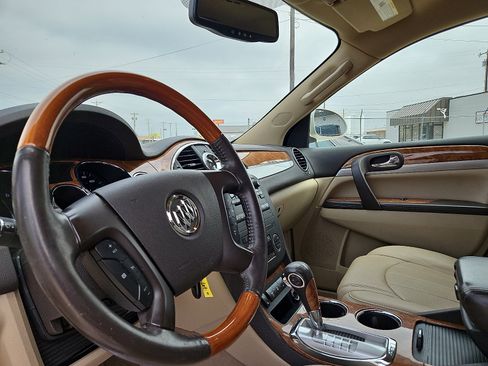 Used 2012 Buick Enclave Leather w/ LPO, Cargo Convenience Pkg FWD image 7