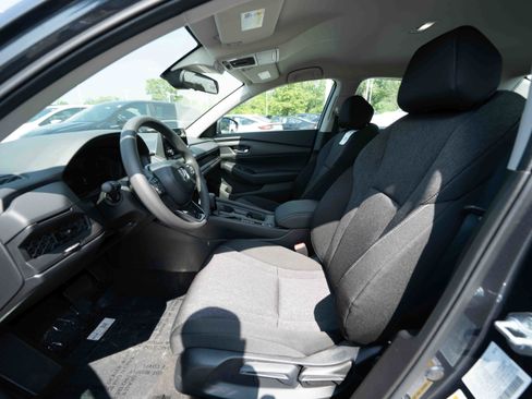 New 2025 Honda Accord LX image 9