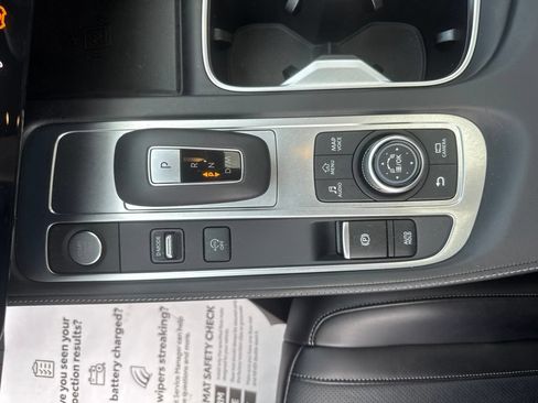 Used 2024 INFINITI QX60 Luxe AWD/4WD image 22