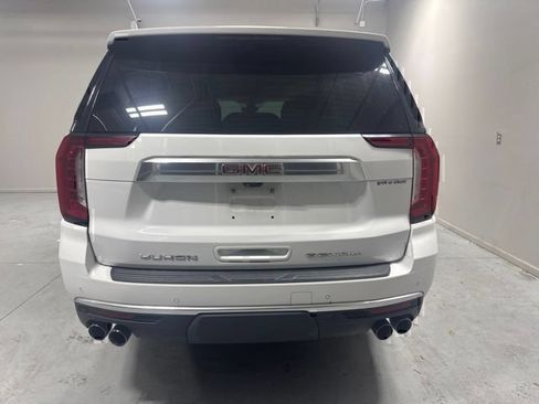 Used 2021 GMC Yukon Denali w/ Denali Premium Package RWD image 7