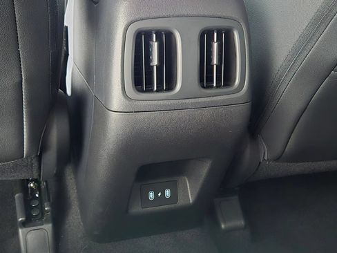 Used 2025 Hyundai Tucson SEL AWD/4WD image 15