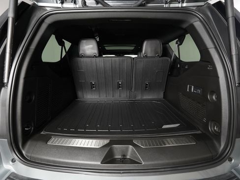 Used 2026 GMC Yukon XL AT4 Ultimate w/ LPO, Floor Liner Package AWD/4WD image 13