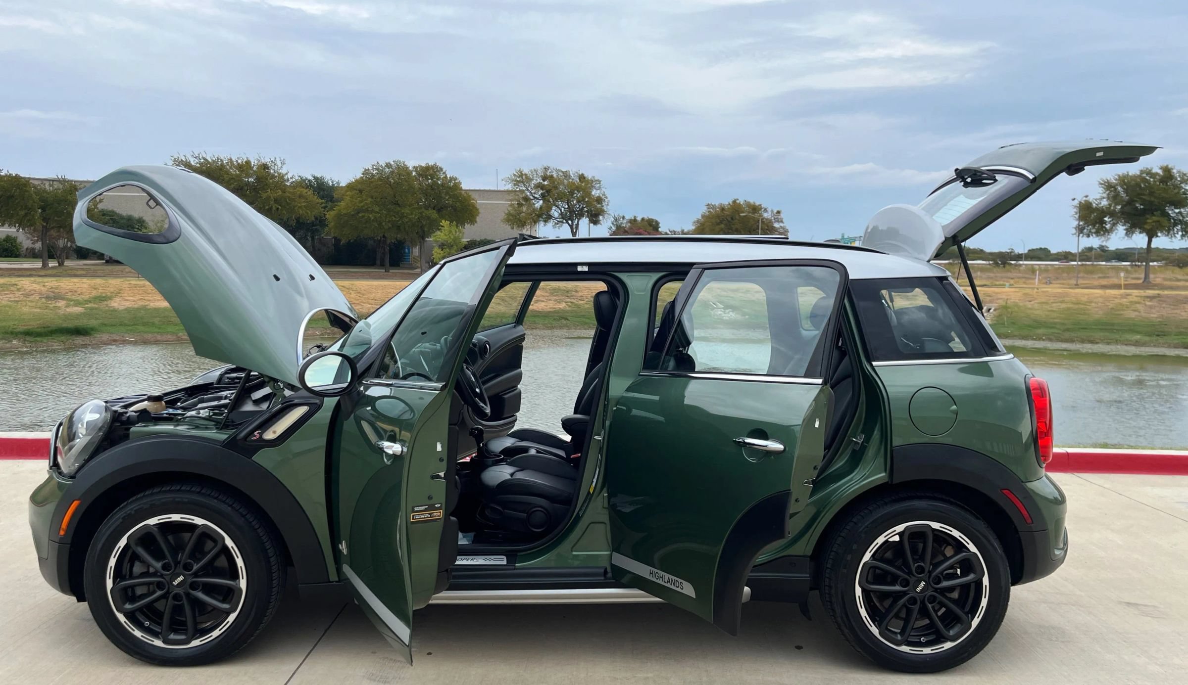Used 2016 MINI Cooper Countryman S AWD/4WD image 15