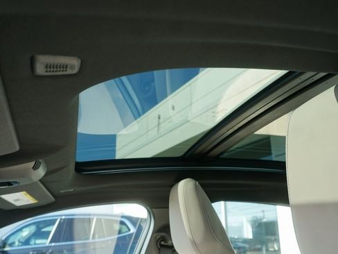 Used 2025 BMW 228i xDrive w/ Premium Package image 15