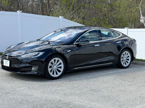 Used 2016 Tesla Model S 90D AWD/4WD image 3