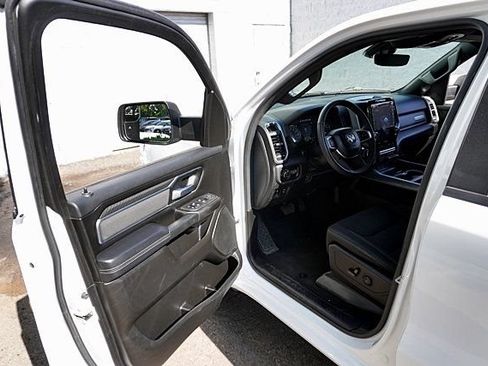 Used 2025 RAM 1500 Big Horn AWD/4WD image 35