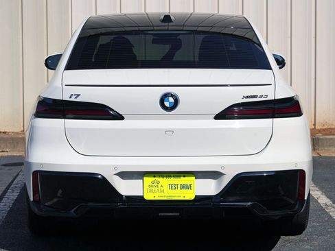 Used 2024 BMW i7 xDrive60 AWD/4WD image 60