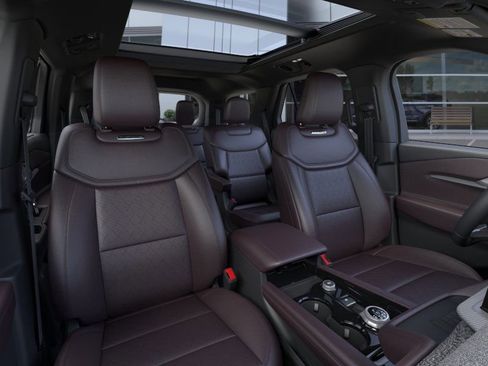 New 2025 Ford Explorer Platinum image 37