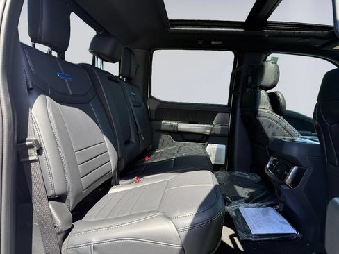 New 2026 Ford F250 Platinum AWD/4WD image 19
