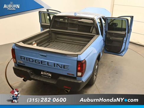 Used 2024 Honda Ridgeline TrailSport image 36