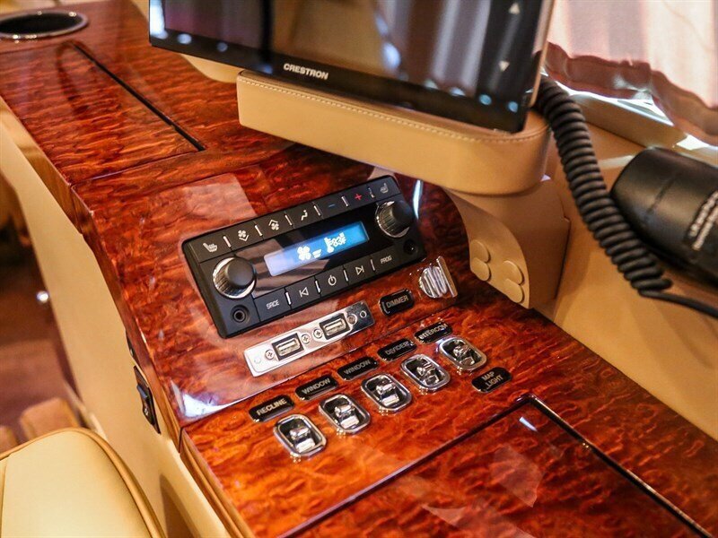 Used 2014 Cadillac Escalade ESV Premium AWD/4WD image 24