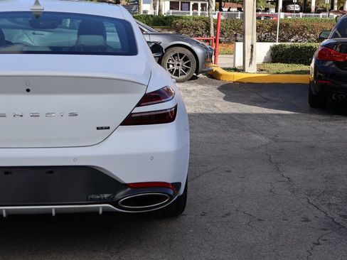 Used 2023 Genesis G70 3.3T w/ Sport Prestige Package image 18