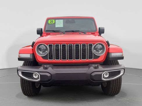 Used 2026 Jeep Wrangler Unlimited Sahara AWD/4WD image 8