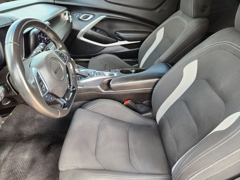 Used 2021 Chevrolet Camaro LT w/ RS Package image 23