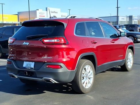 Used 2017 Jeep Cherokee Limited w/ Trailer Tow Group image 27