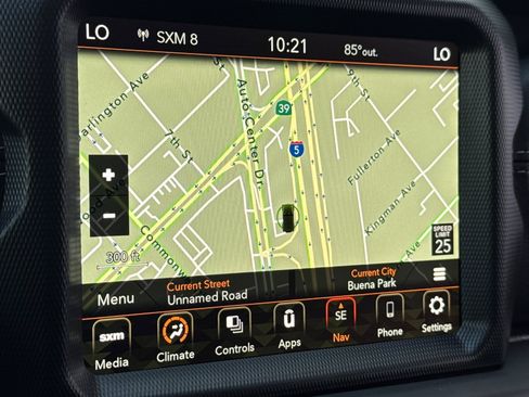 Used 2023 Jeep Wrangler Unlimited Sahara AWD/4WD image 18