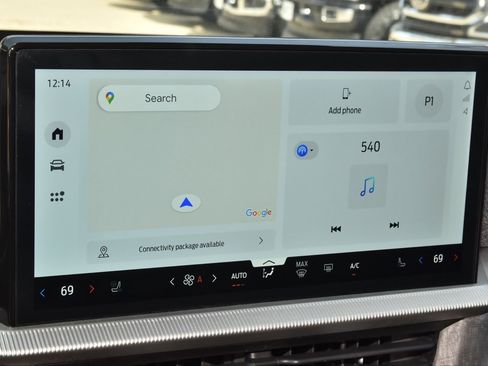 Certified 2025 Ford Explorer Platinum w/ Ultimate Package image 29